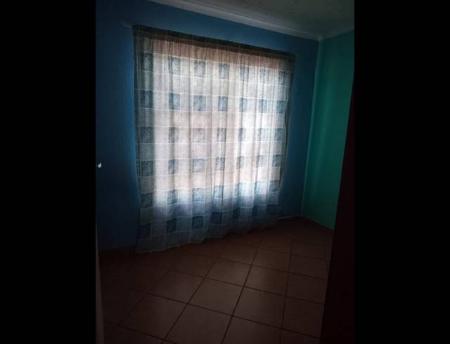 3 BEDROOM HOUSE FOR SALE IN THE ORCHARDS